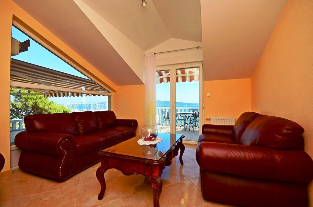 Apartment Luxury Cream Kaštela الغرفة الصورة