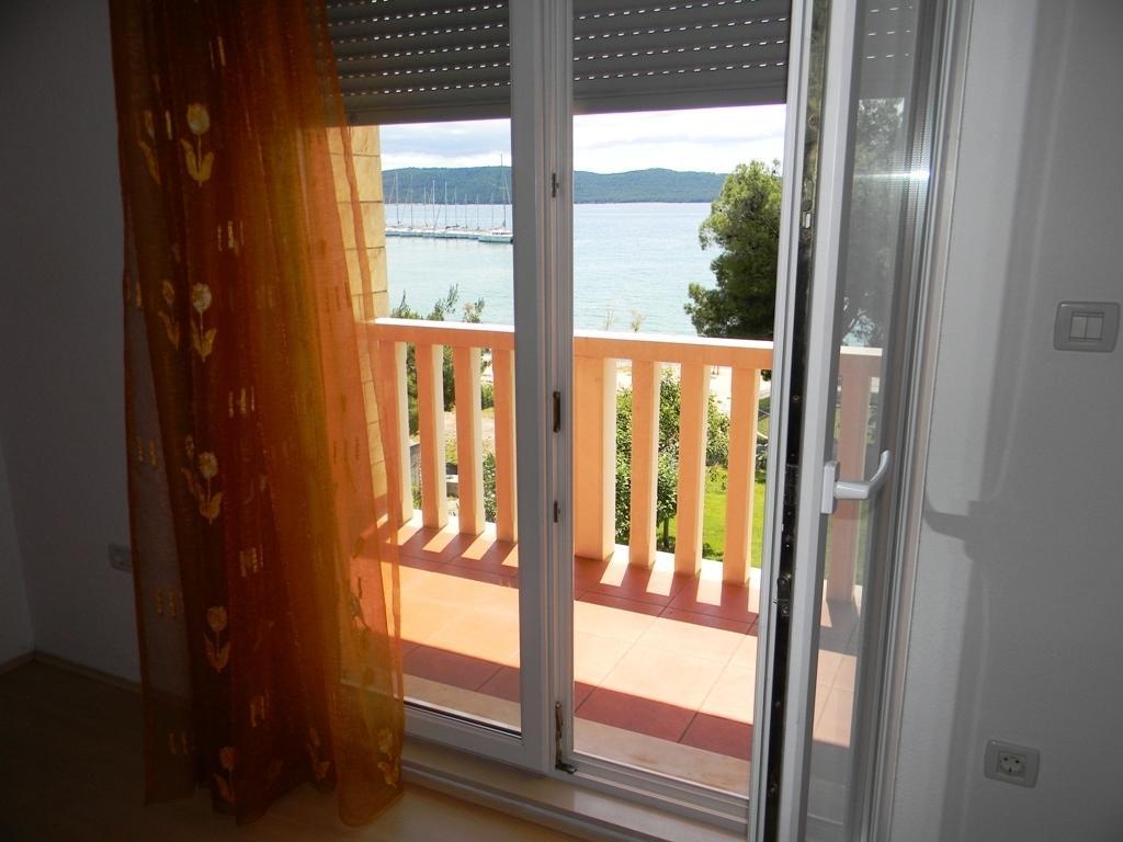 Apartment Luxury Cream Kaštela الغرفة الصورة