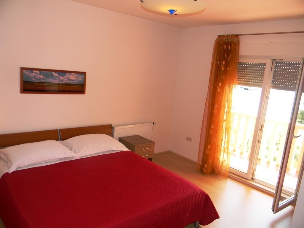 Apartment Luxury Cream Kaštela الغرفة الصورة